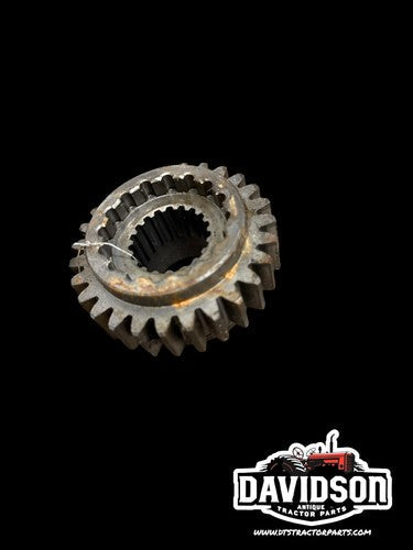 Ford 3415 4th And 3rd Range Sliding Gear  27 Tooth SBA322341620