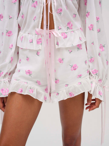 Fiona Floral Short - White Pink - On Model - 1