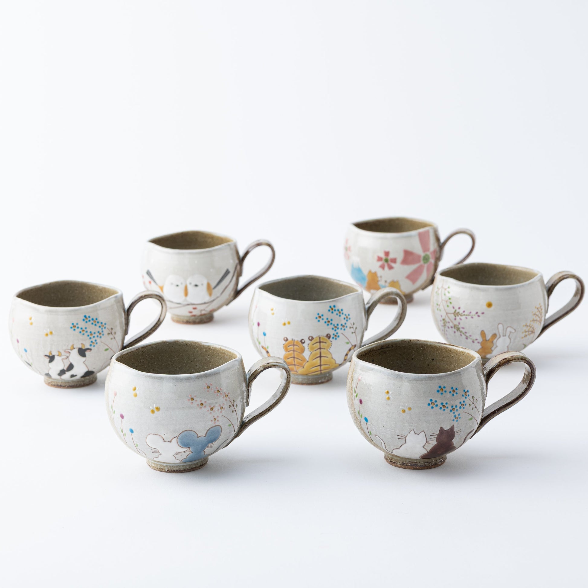 Animals in Sunny Spot Round Mug
