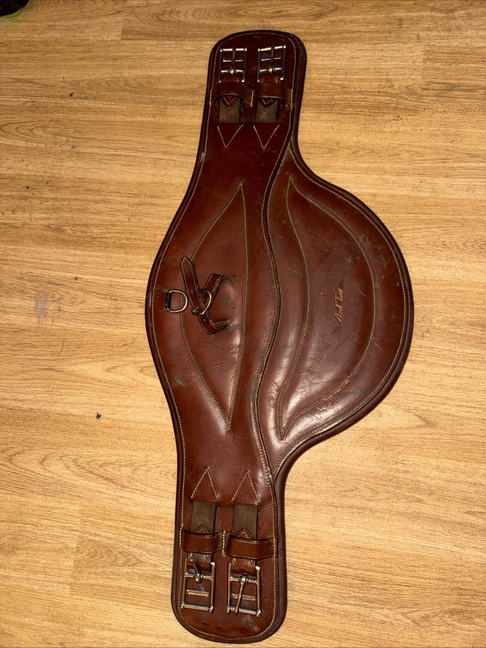 Mark Todd 26” Brown Leather Monoflap Stud Girth – Jumping Horse Tack
