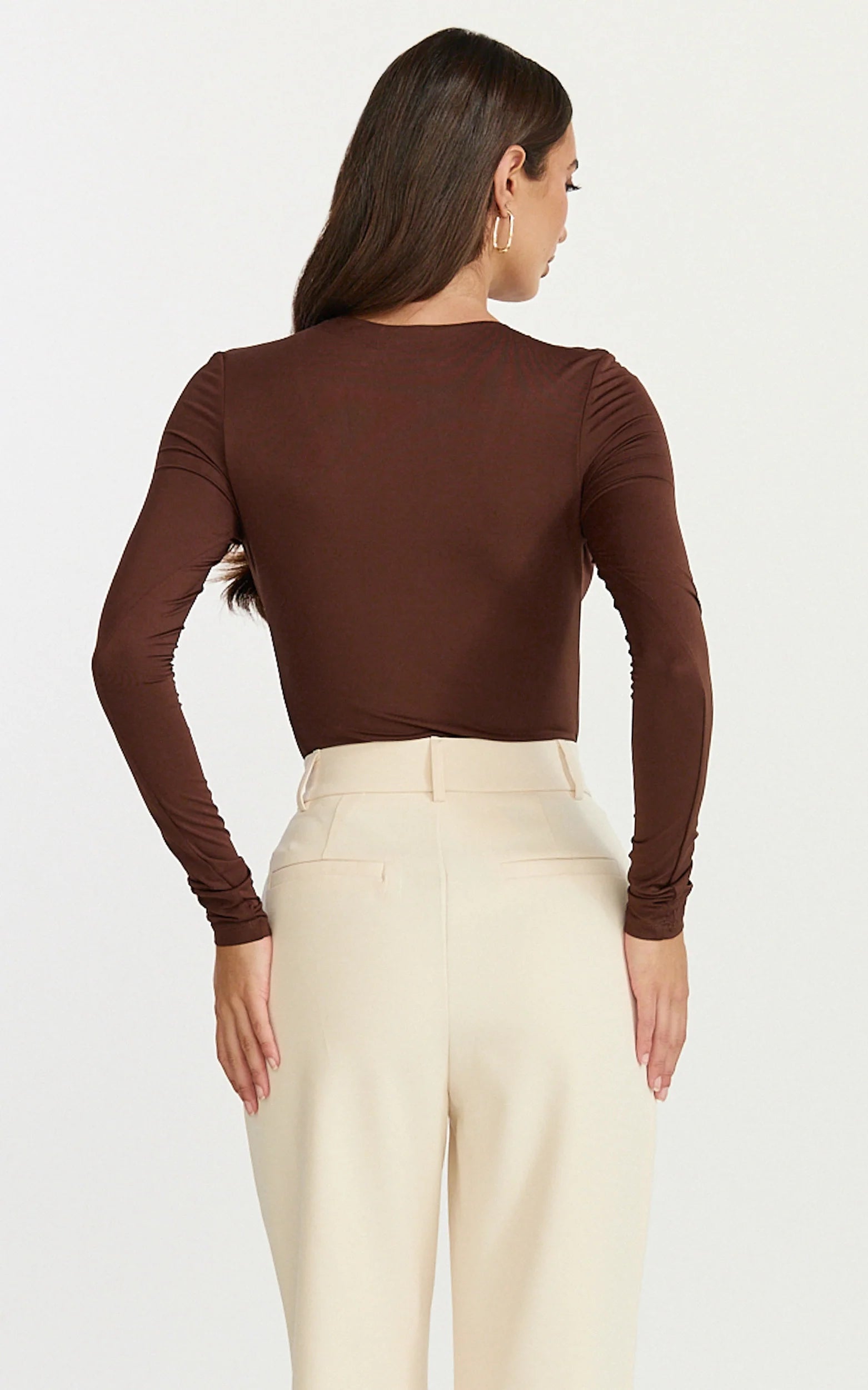 Ricki Bodysuit - Plunge Neck Long Sleeve Bodysuit in Chocolate
