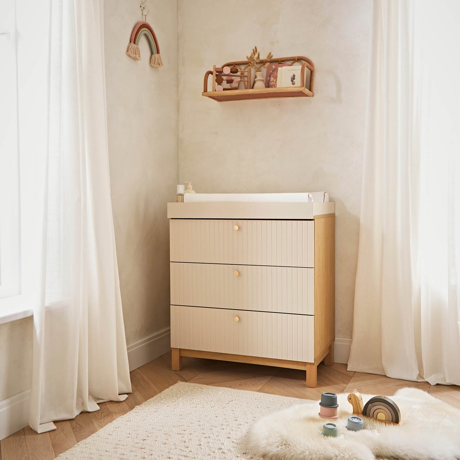 CuddleCo Remi Dresser Changer - Oak & Cashmere