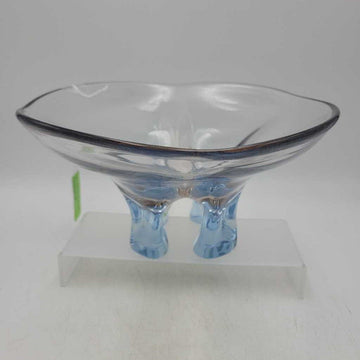 Art Glass Footed MCM vase (DEB)