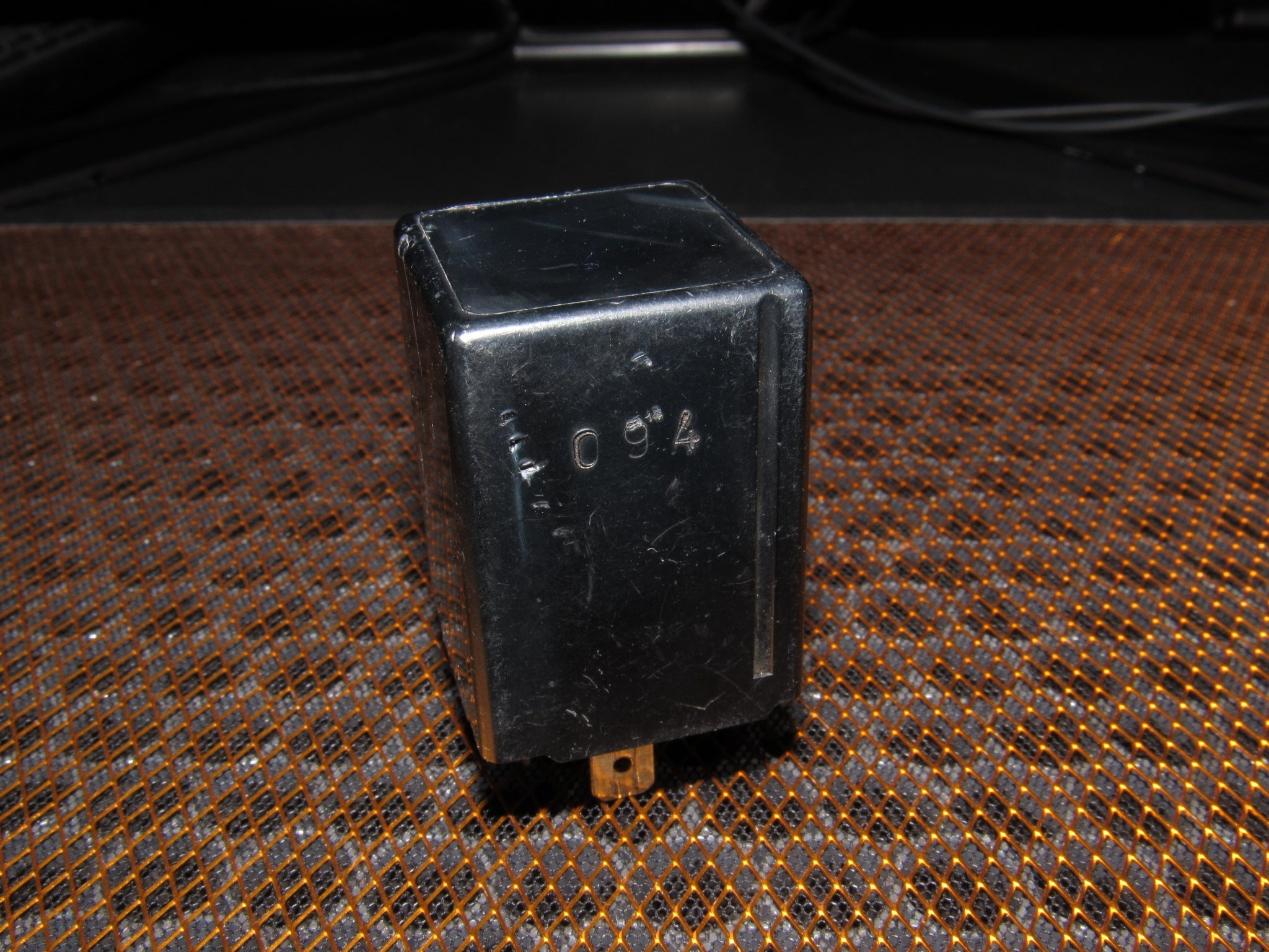 78-95 Porsche 928 OEM Relay 928 618 111 00