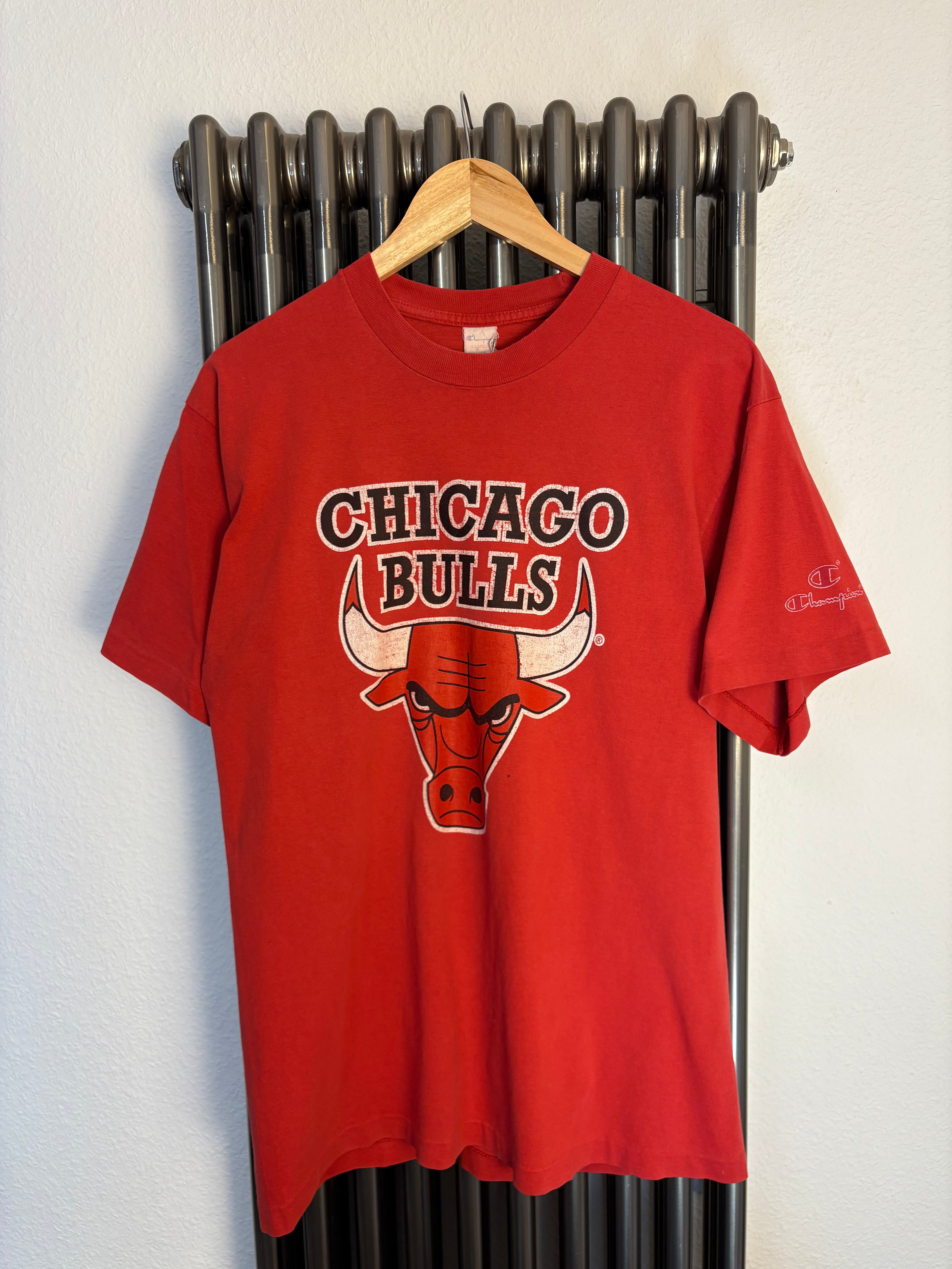 Chicago Bulls 90s Red Champion Tee (M)