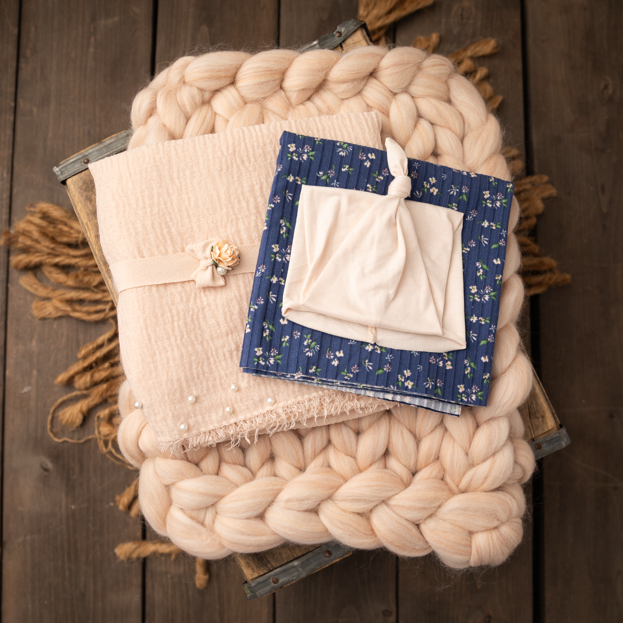 NEW! Seashell Chunky Knit Layering Bundle