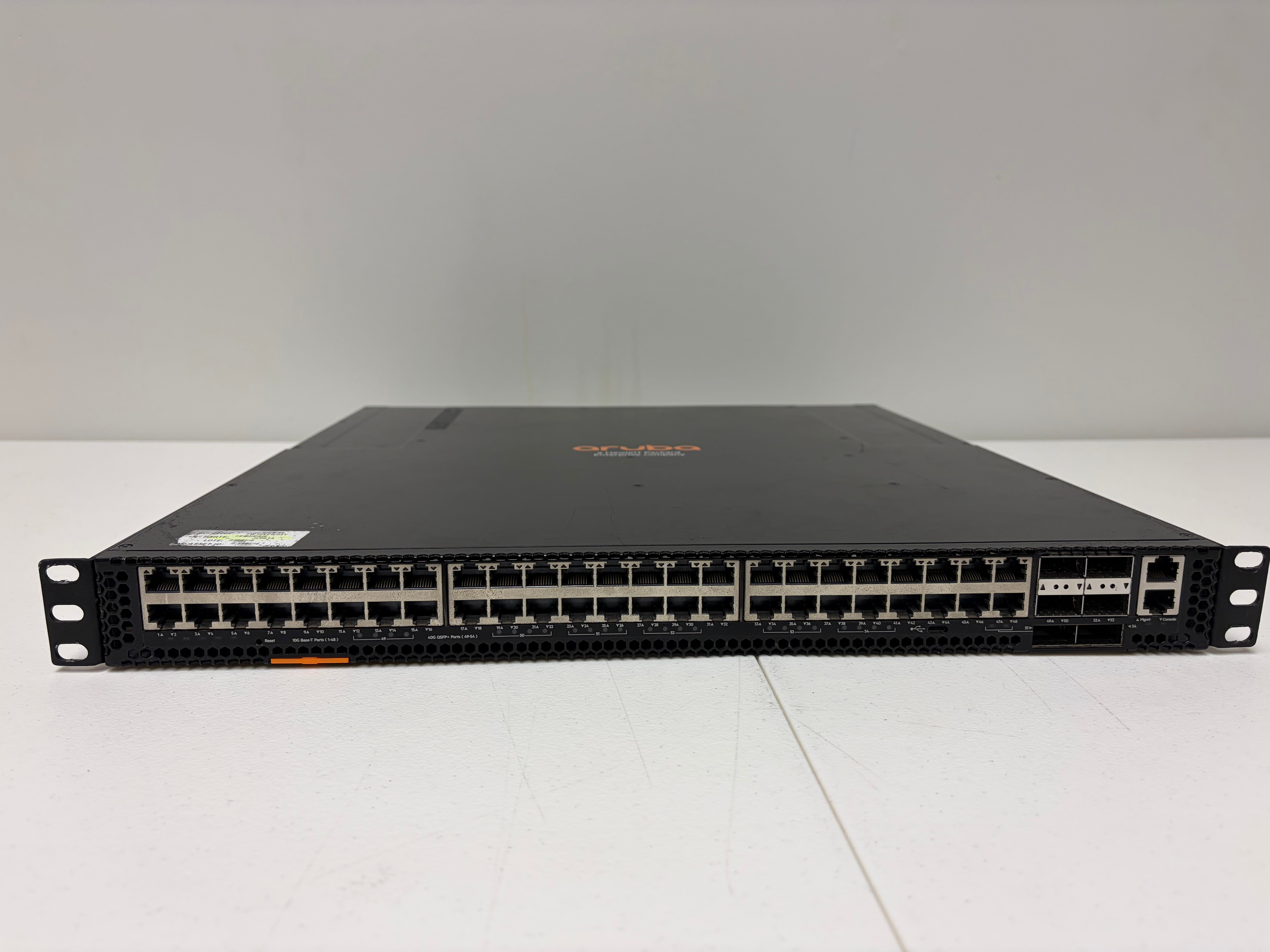 Aruba JL581A - 8320 48-Port Switch 6x40Gb QSFP+ | Alo Tech Solutions
