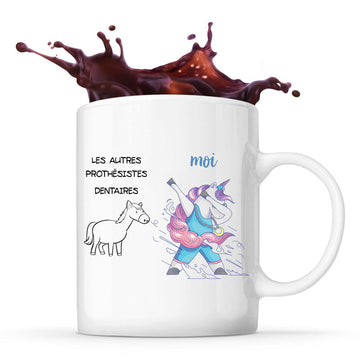 Mug Prothésistes dentaires Les Autres vs Moi - Planetee