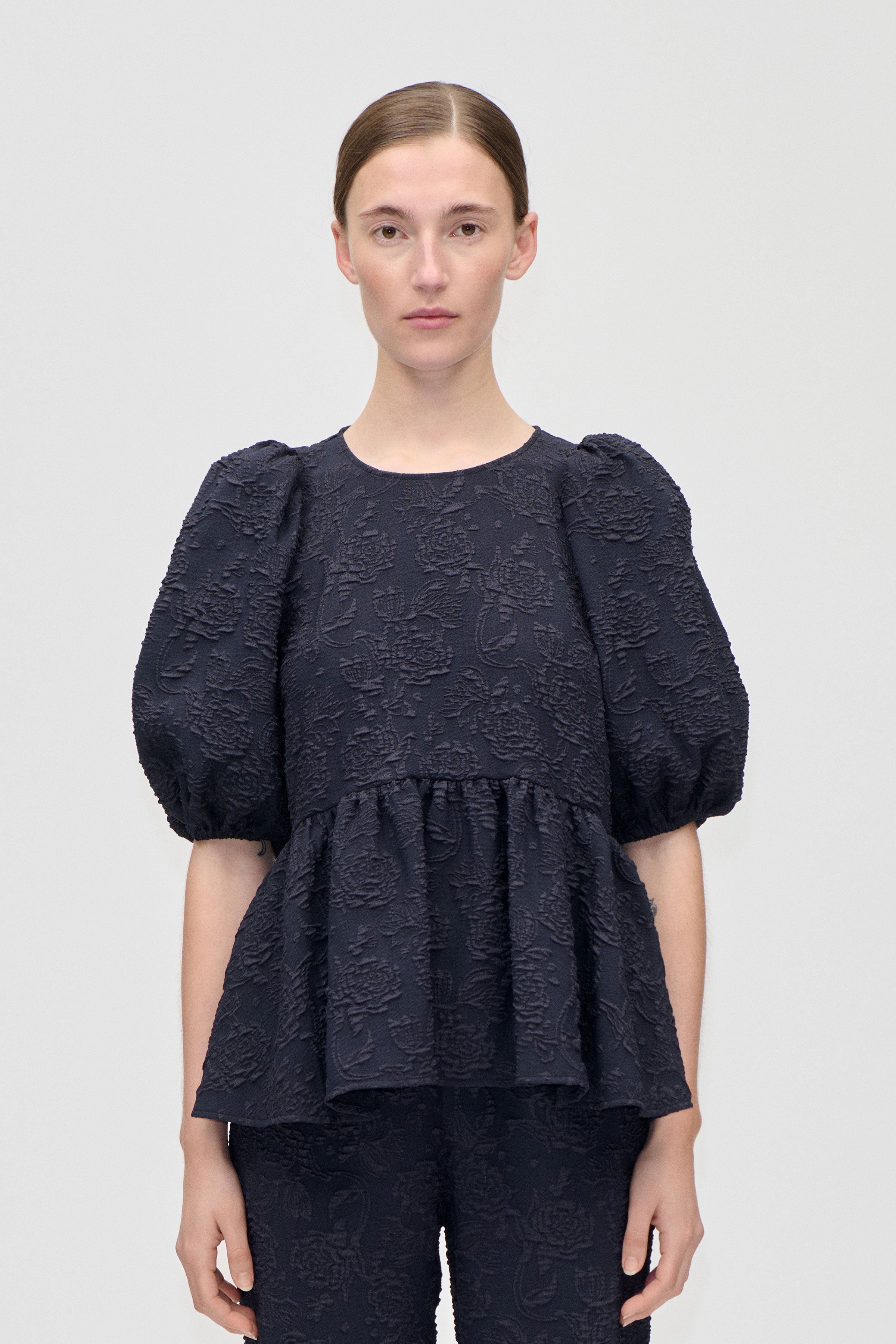 Stine Goya Puff Sleeve Peplum Top Top Garden Relief