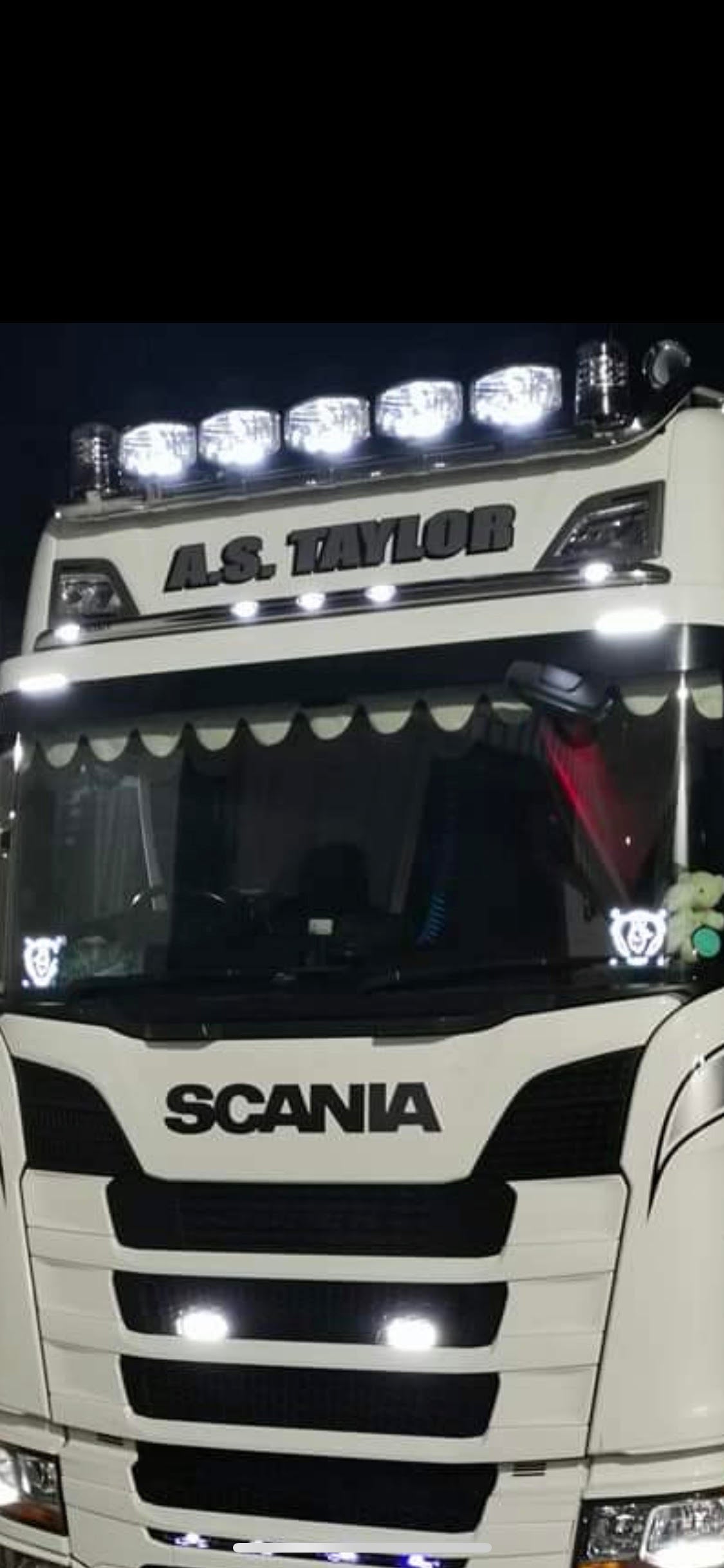 SCANIA NEXT GEN VISOR LIGHT BAR 5 LED