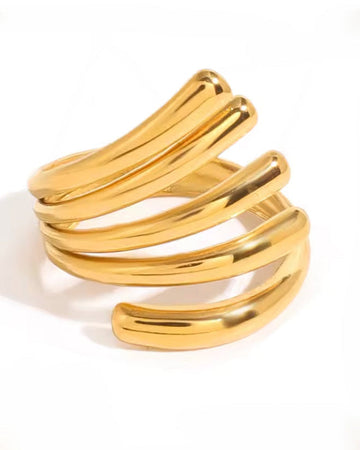 Anillo envolvente multilínea dorado