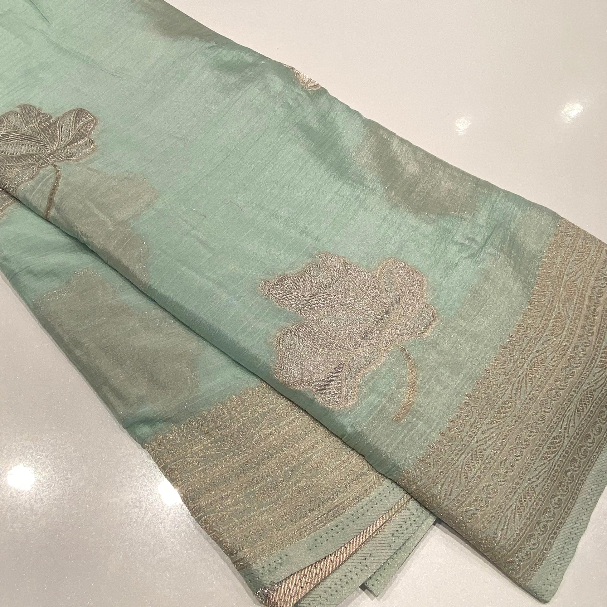 Wrinkle Chiffon Banarasi Saree