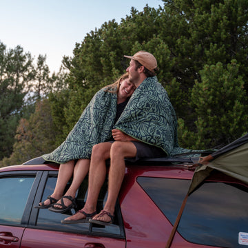 Kelty Biggie Blanket in Fern