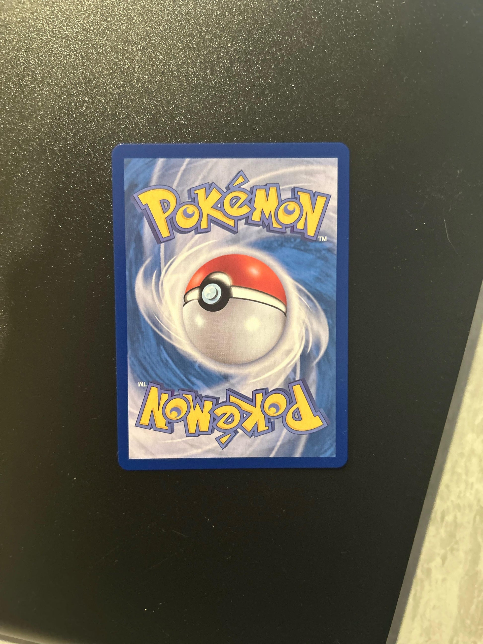 Bought this 151 Japanese Box off of Amazon from the Pokémon shop. Wondering why the backs are blue and not yellow. TIA : r/IsMyPokemonCardFake