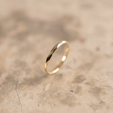 DIMONA SOLID GOLD RING