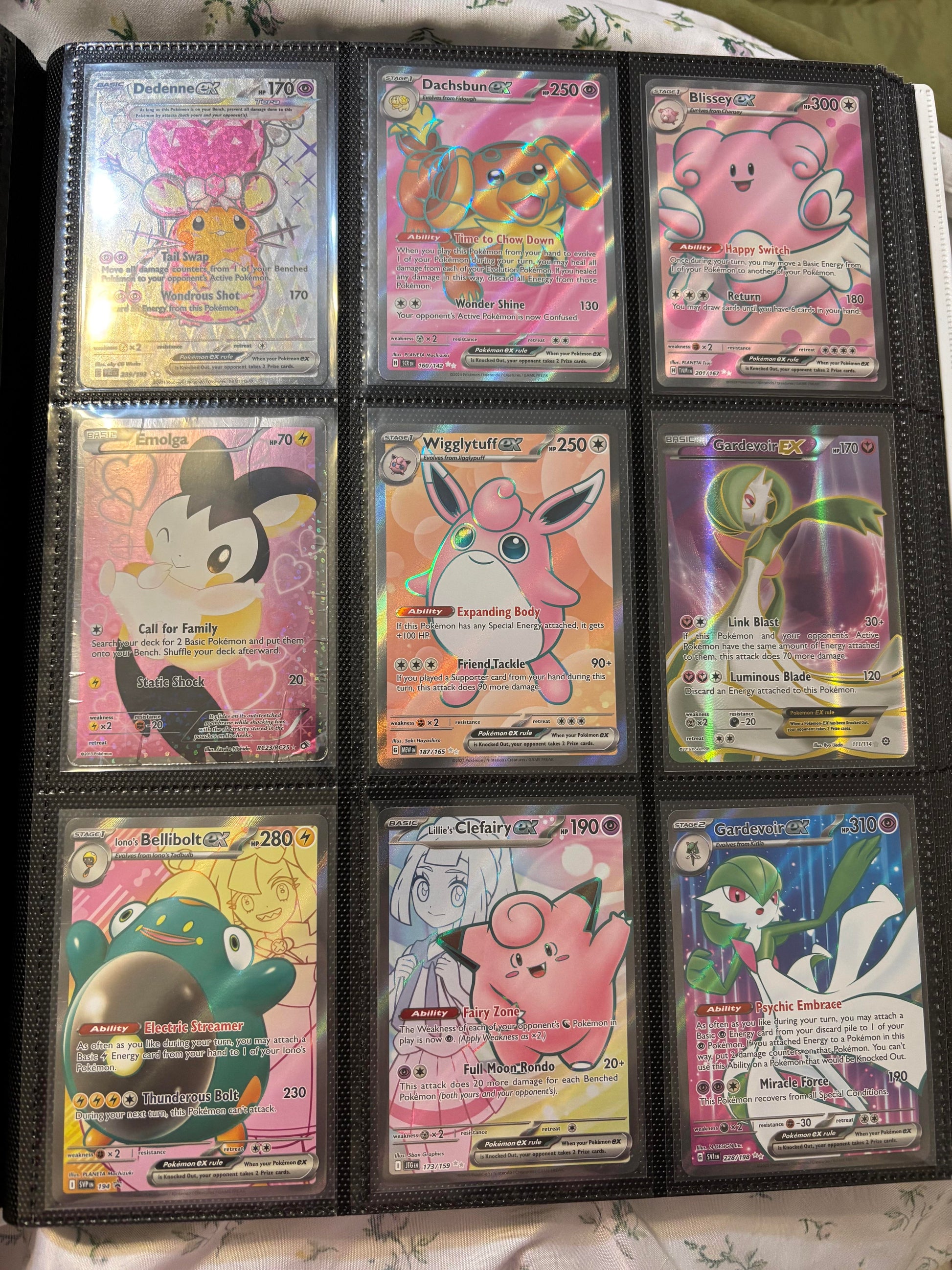 I'm literally just a girl (that only collects the cute cards) : r/PokemonTCG