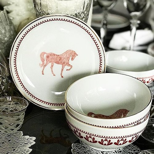Some Home HORSE LUCK COLLECTION - RED AT FİGÜRLÜ BORDO 6 Kişilik Yemek Takımı (45 parça)