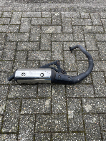 UITLAAT HONDA X8R OEM ORIGINEEL NIEUWSTAAT 18300-GCM-930
