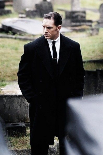 What to Wear to A Funeral For Man?